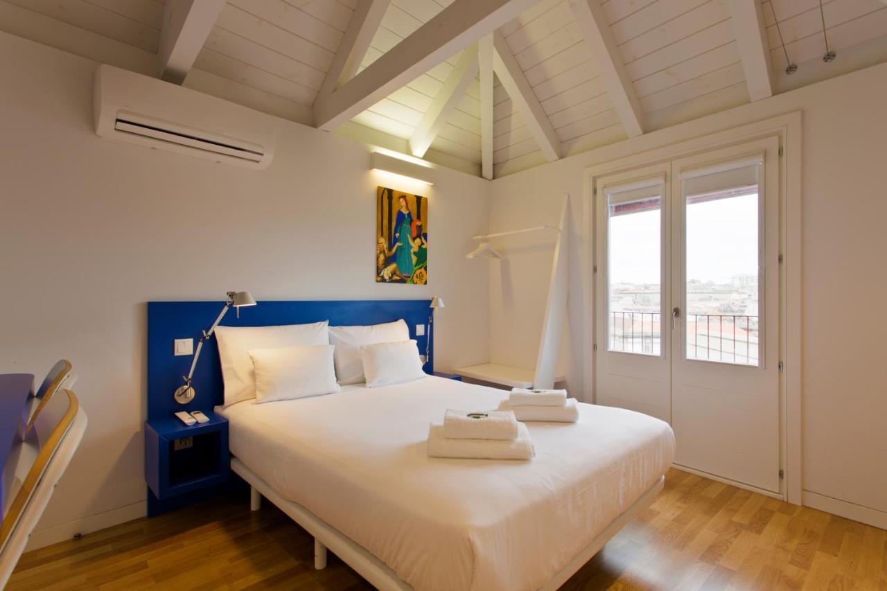 Downtown Cosy Suites Porto Room photo