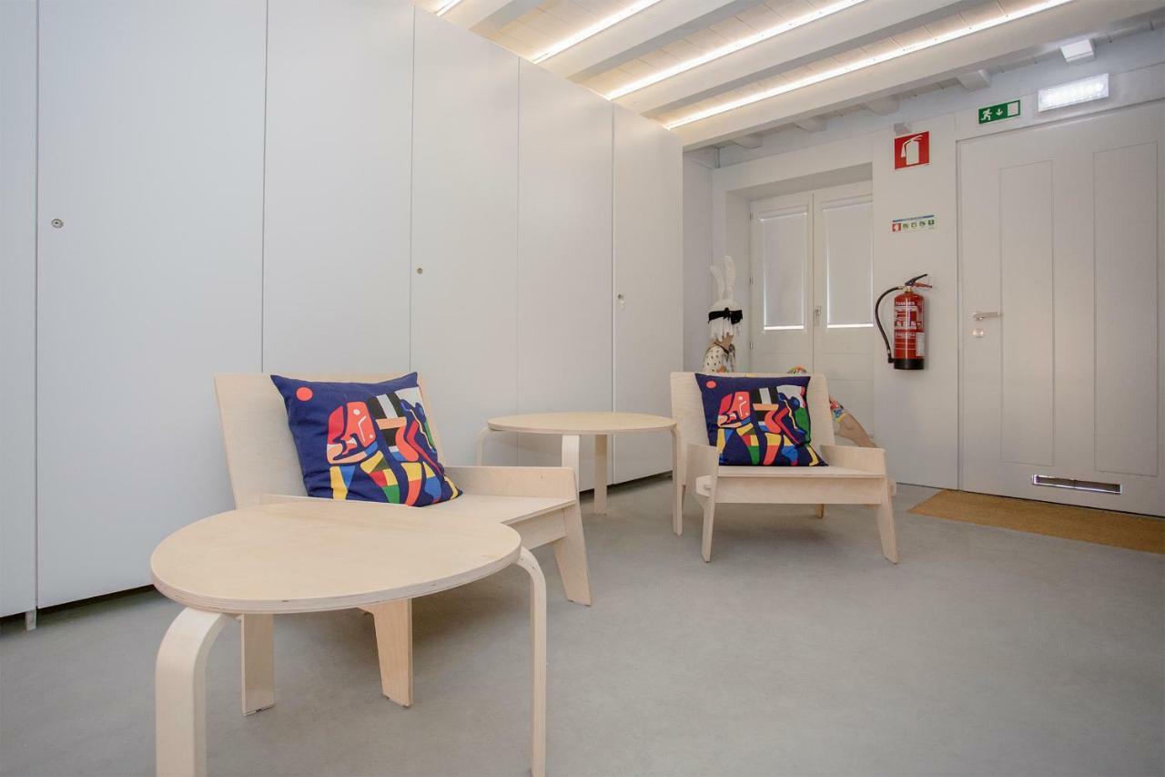 Downtown Cosy Suites Porto Exterior photo