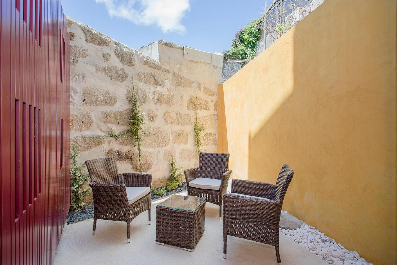 Downtown Cosy Suites Porto Exterior photo